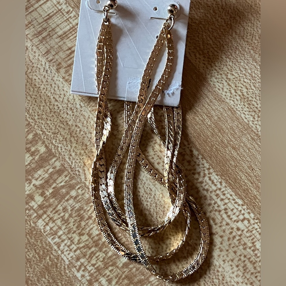 🌸Impulse Chain Earrings - Picture 3 of 6